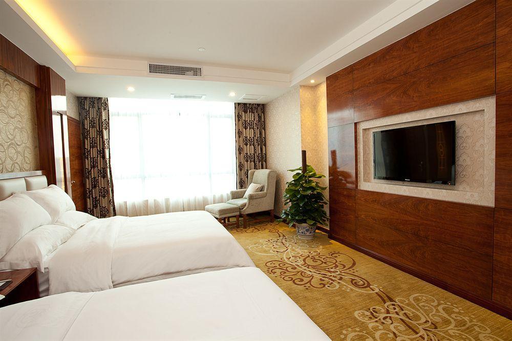 Oubon International Hotel Guangzhou Bagian luar foto