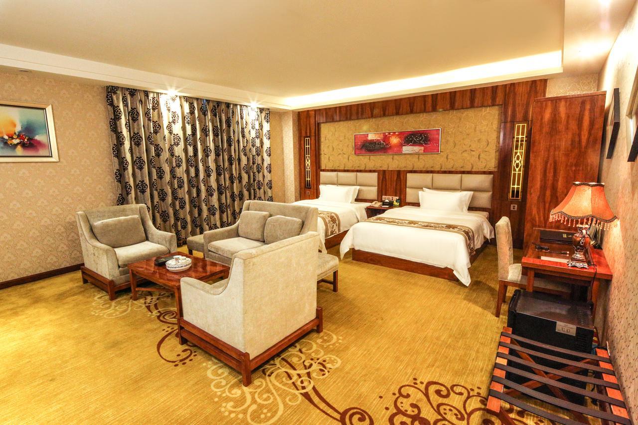 Oubon International Hotel Guangzhou Bagian luar foto