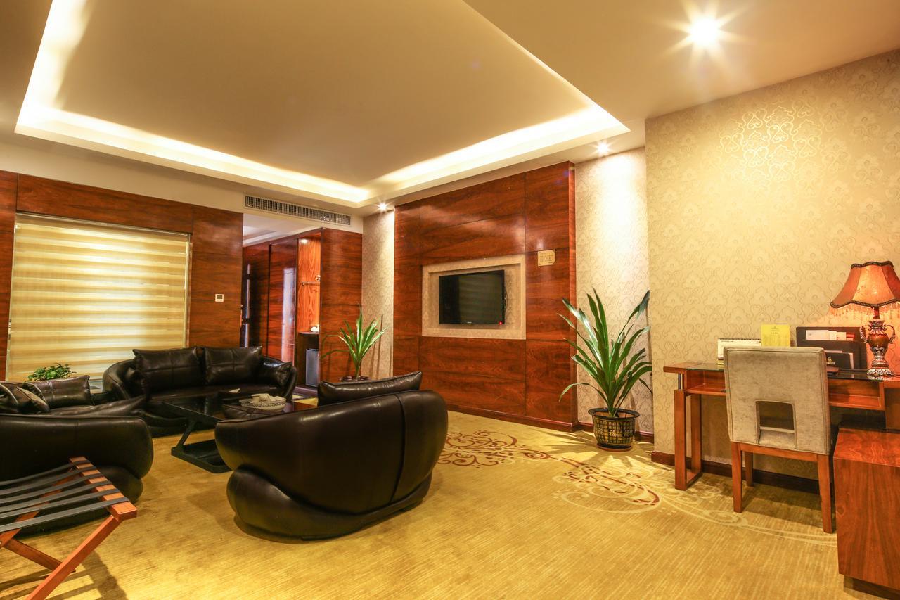 Oubon International Hotel Guangzhou Bagian luar foto