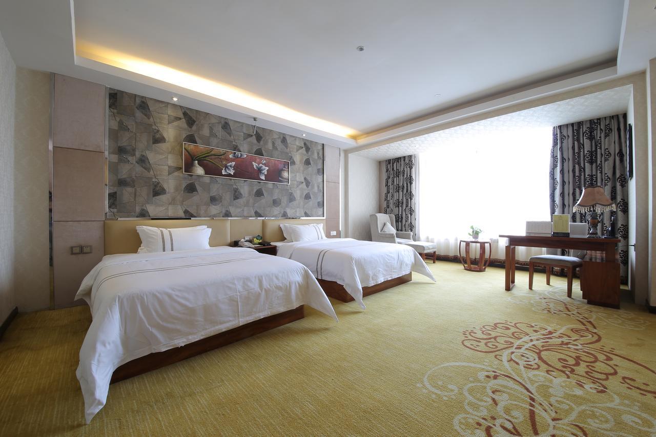 Oubon International Hotel Guangzhou Bagian luar foto