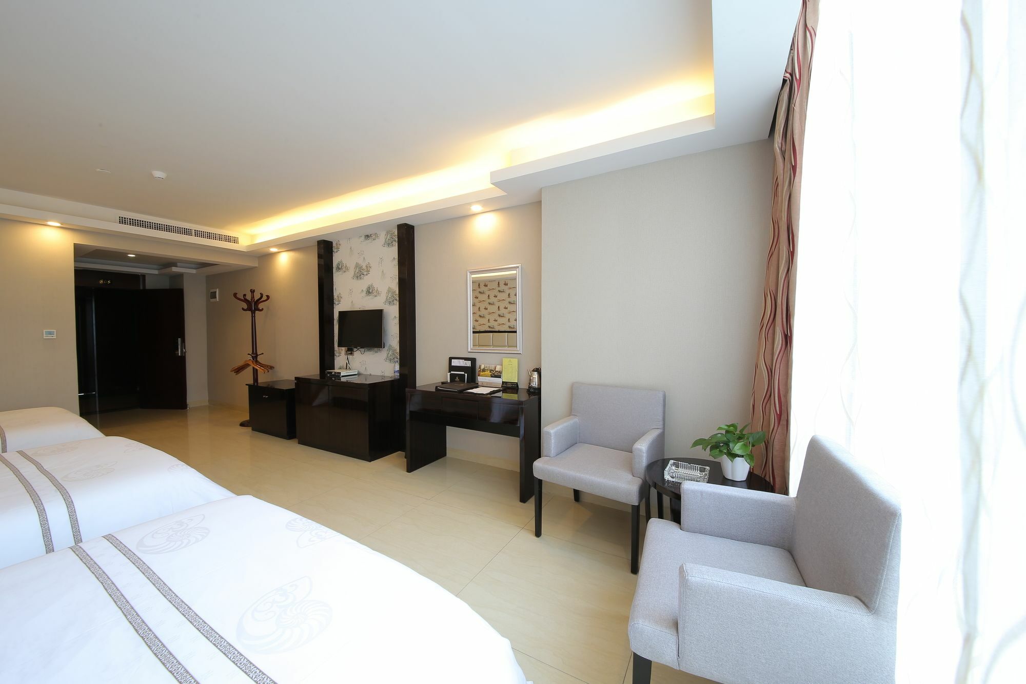 Oubon International Hotel Guangzhou Bagian luar foto