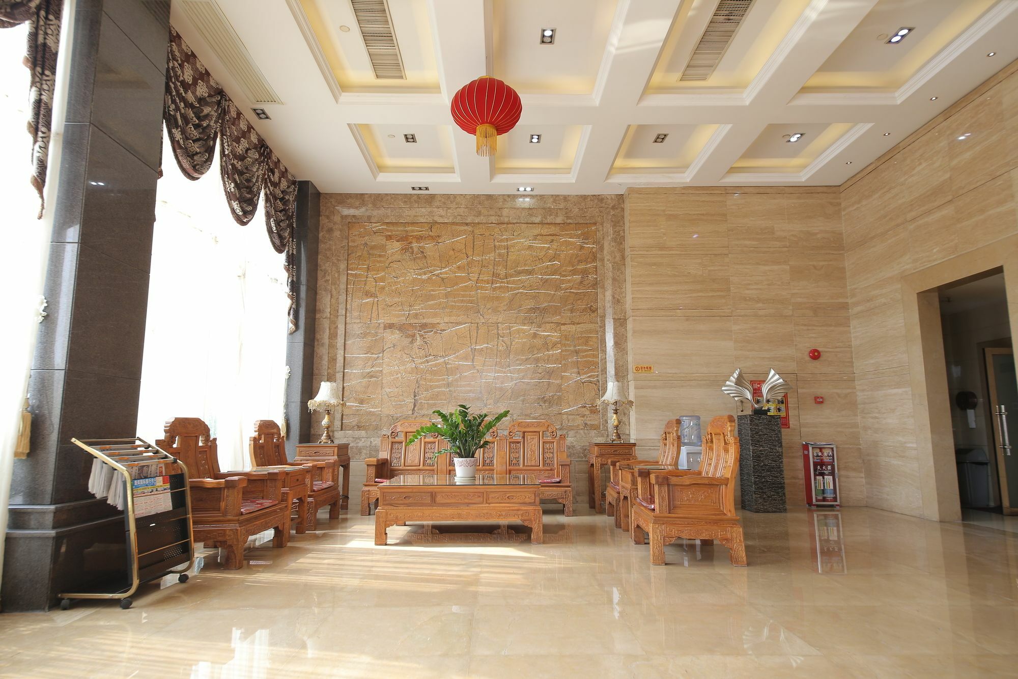 Oubon International Hotel Guangzhou Bagian luar foto