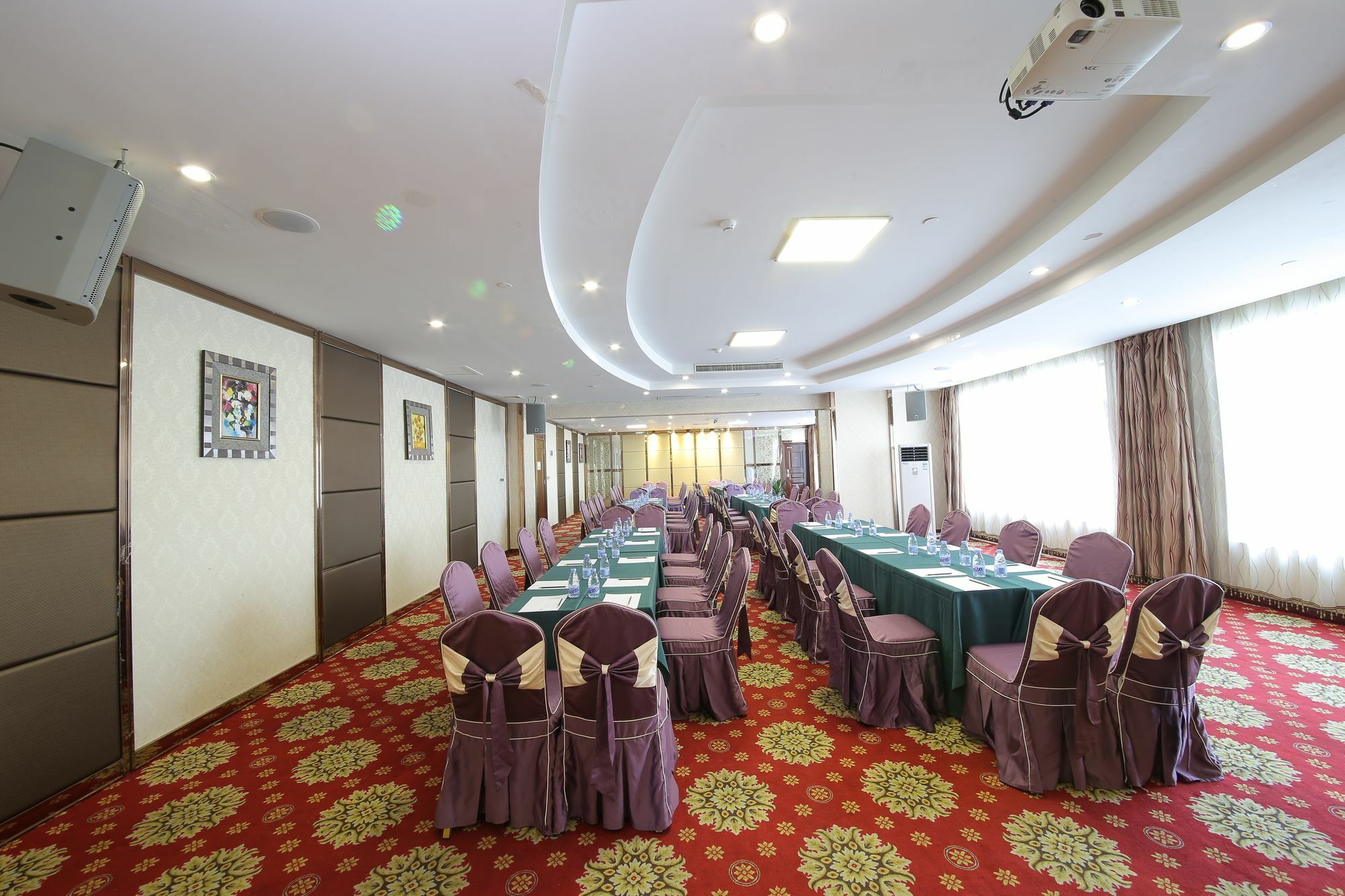 Oubon International Hotel Guangzhou Bagian luar foto
