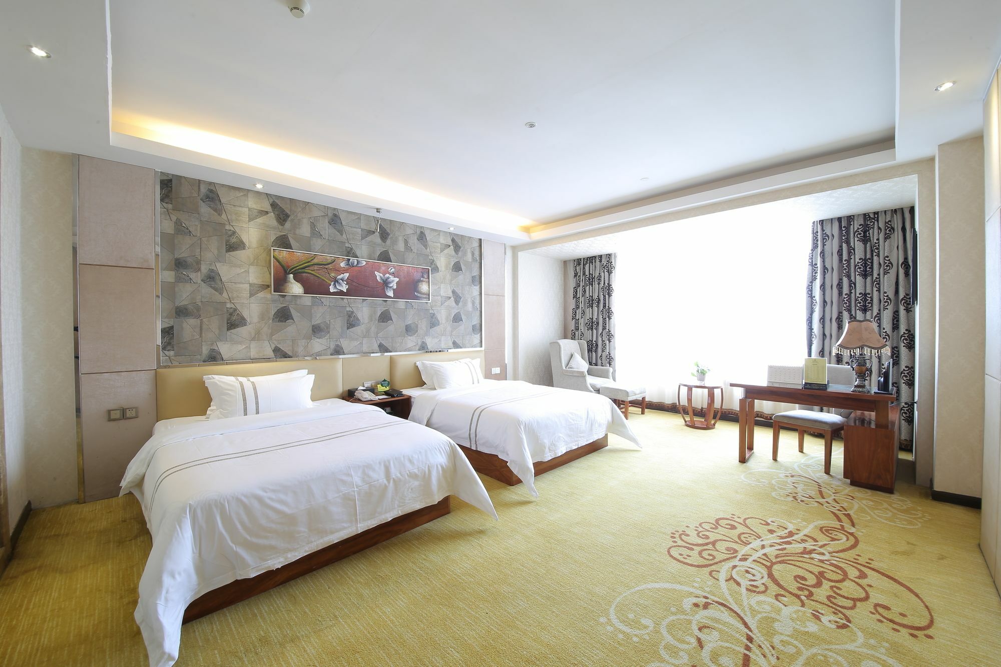 Oubon International Hotel Guangzhou Bagian luar foto