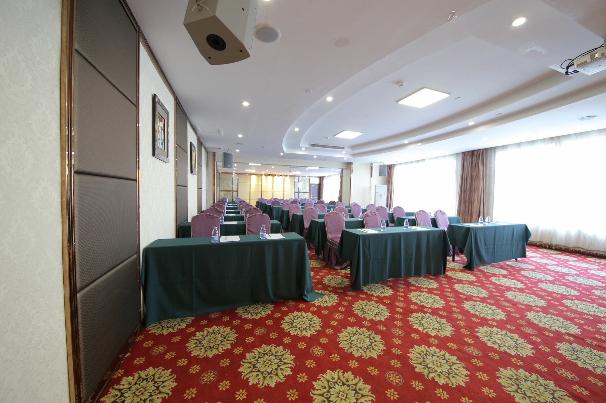 Oubon International Hotel Guangzhou Bagian luar foto
